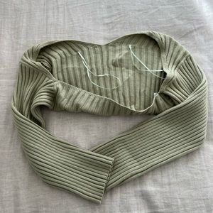 Light green, knit shrug, S